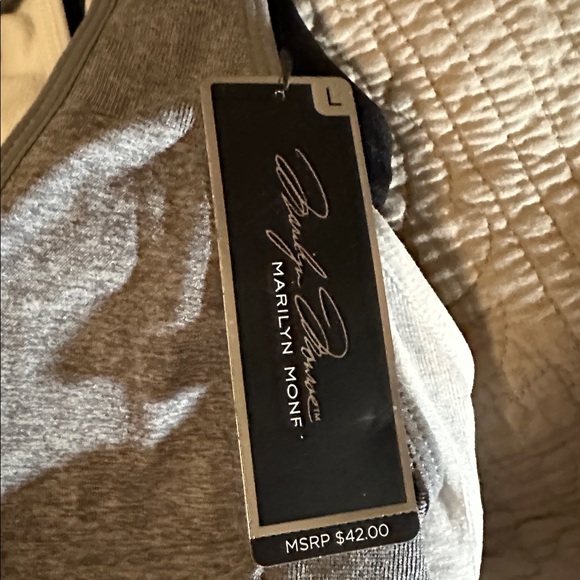 Marilyn Monroe’s sports bras 3 pack - Picture 2 of 4